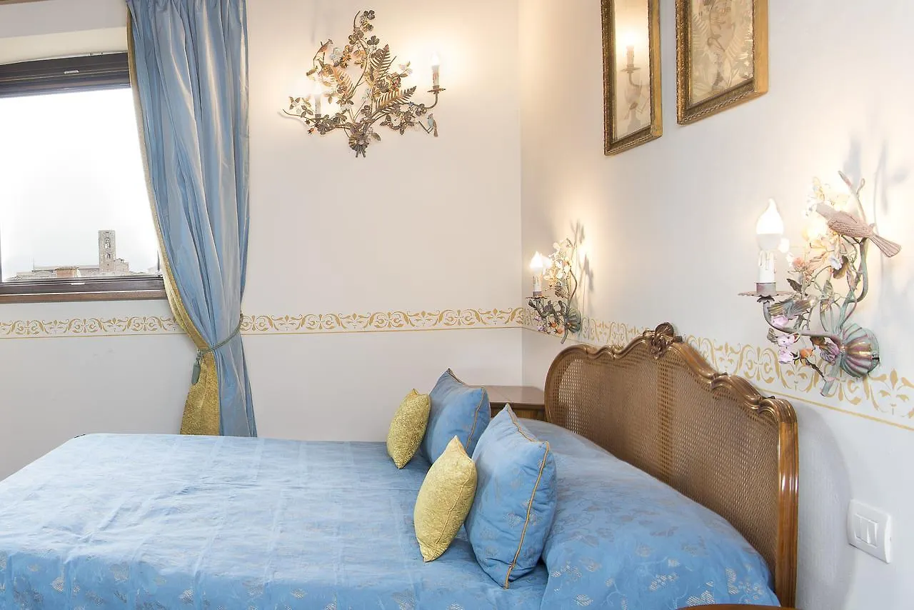 ****  Palazzo Pacini Hotel Colle Val D'Elsa Italy